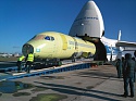 Супертранспортник "Руслан" доставил Superjet 100 в Жуковский для проведения ресурсных испытаний